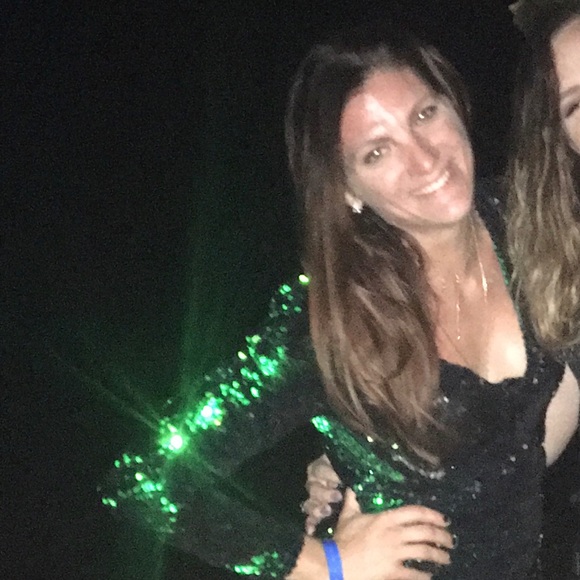 Meet your Posher, Victoria - Picture 4 of 4